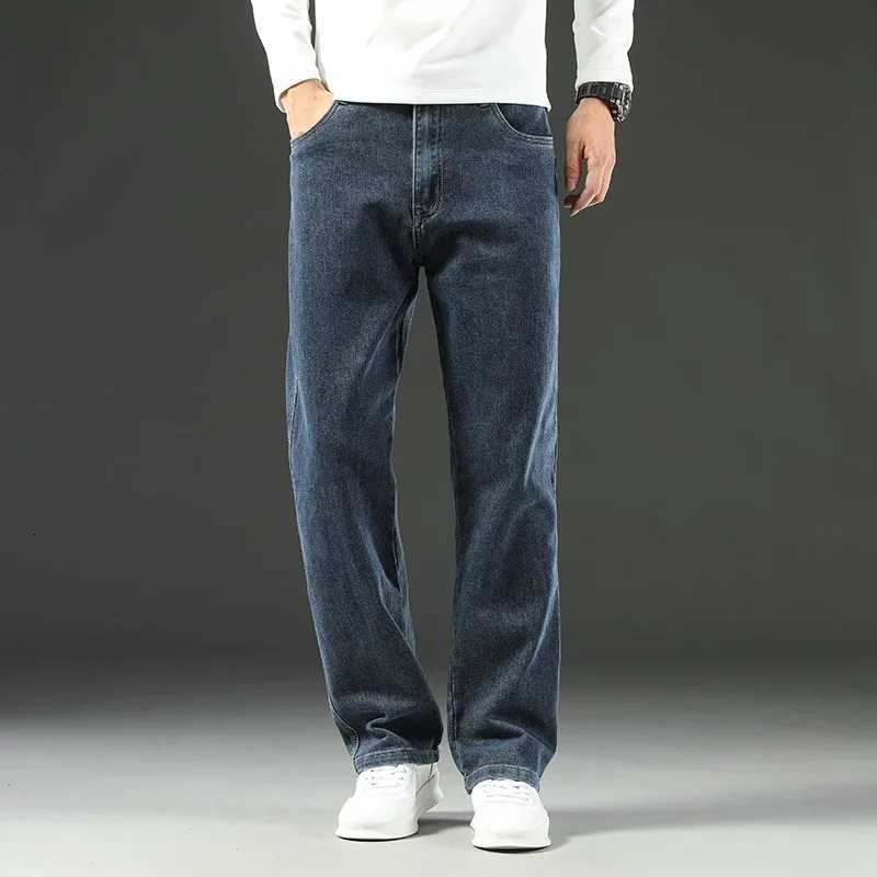 2025 New Spring and Autumn Mens Jeans Loose Comfortable Straight Business Casual Versatile Wide-leg Business Trousers M251209