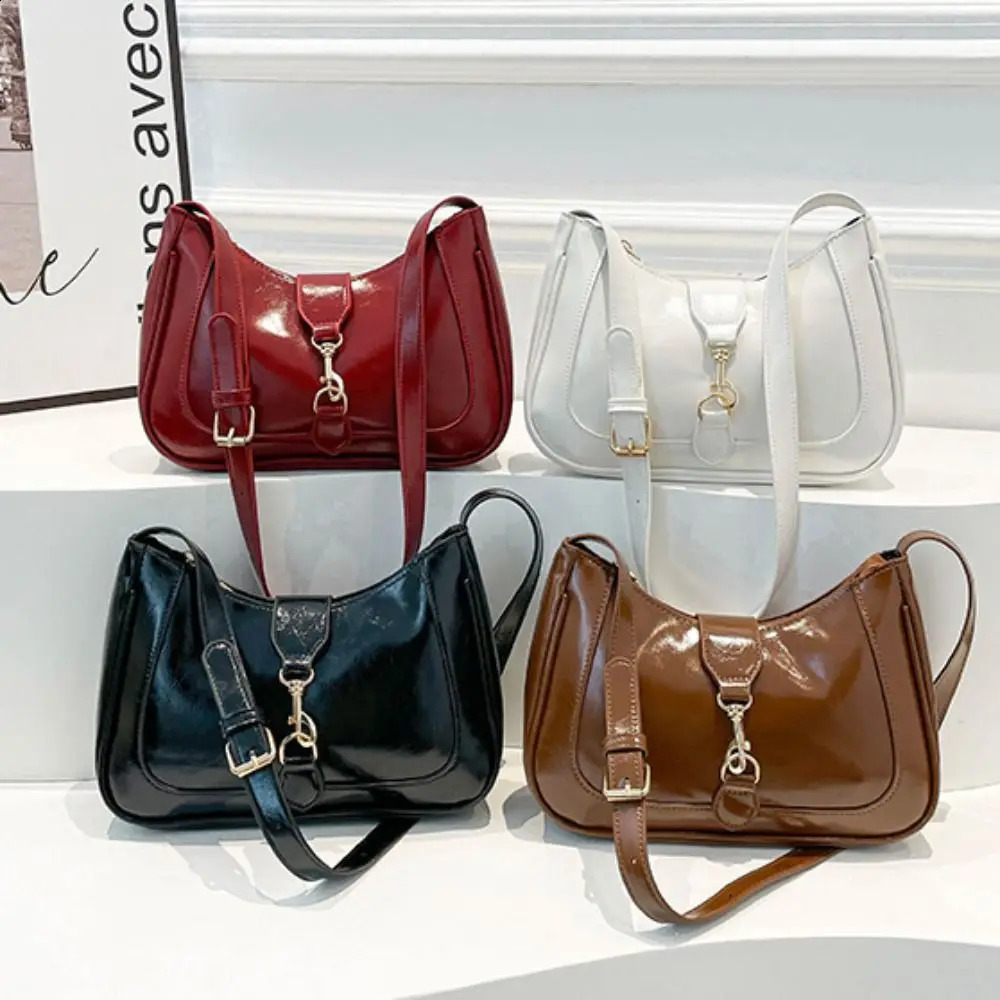 Elegant Patent Leather Shoulder Bag Large Capacity Belt Buckle Womens Armpit Bag Smooth Solid Color Retro Clutch Handbag Woman 251204