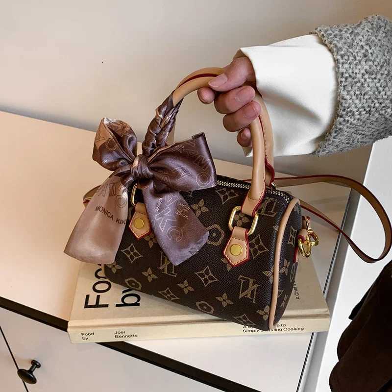 2025 New Classic Luxury Brand Handbag For Ladies Genuine Leather Crossbody Shoulder Tote W251209