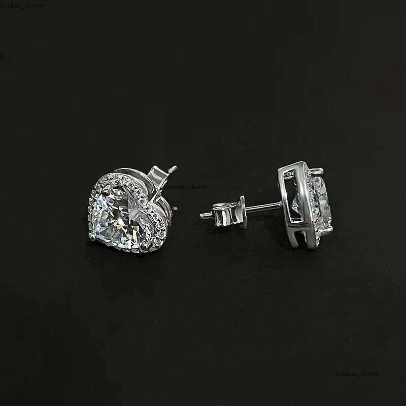 VVS Moissanite Wholesale Exquisite 1ct 2ct Heart-shaped S925 Sterling Silver VVS D Color Silicon Stone Women Wedding Earrings