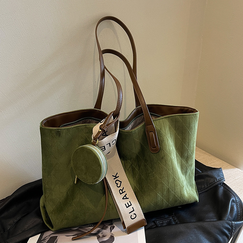 Retro high-end texture women's luxury handbag lightweight and large capacity casual commuting shoulder bag designer bag