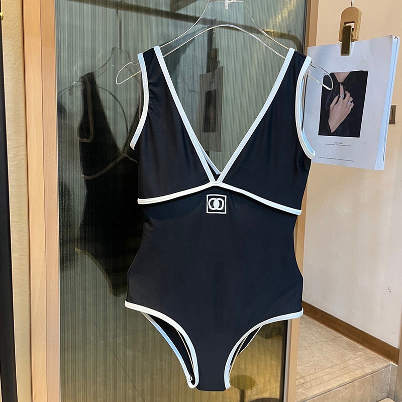 Femmes Designers Maillots de bain Maillot de bain Marques Bikinis Costumes Été Sexy Bandage Badeanzug costumi Bikini Ensembles Pièces Maillots de