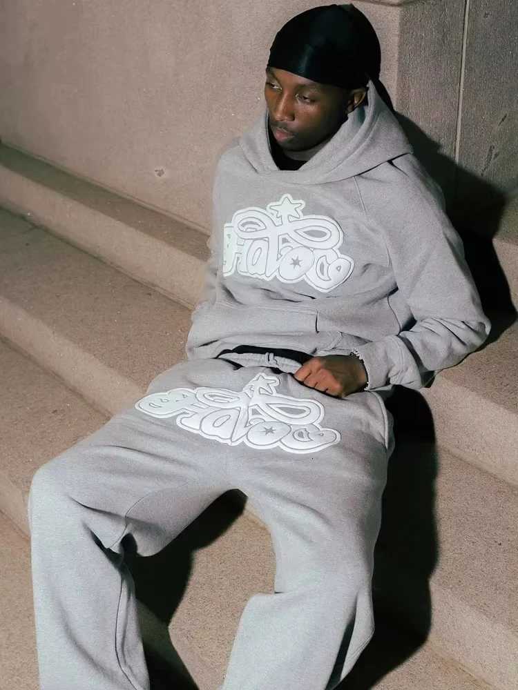 Autumn Winter Y2K Harajuku Hip-hop 2 Piece Set Hooded Tops Casual Sweat Pants Suit Men Fashion Printed High Street Clothing M251210