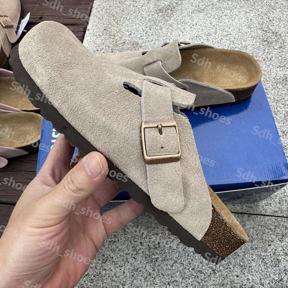 Designer Clog Sandals Women Slippers Men Slides Shoes Boy Girls Clogs mens womens sliders trainers flip flops sandles sandales 35-46