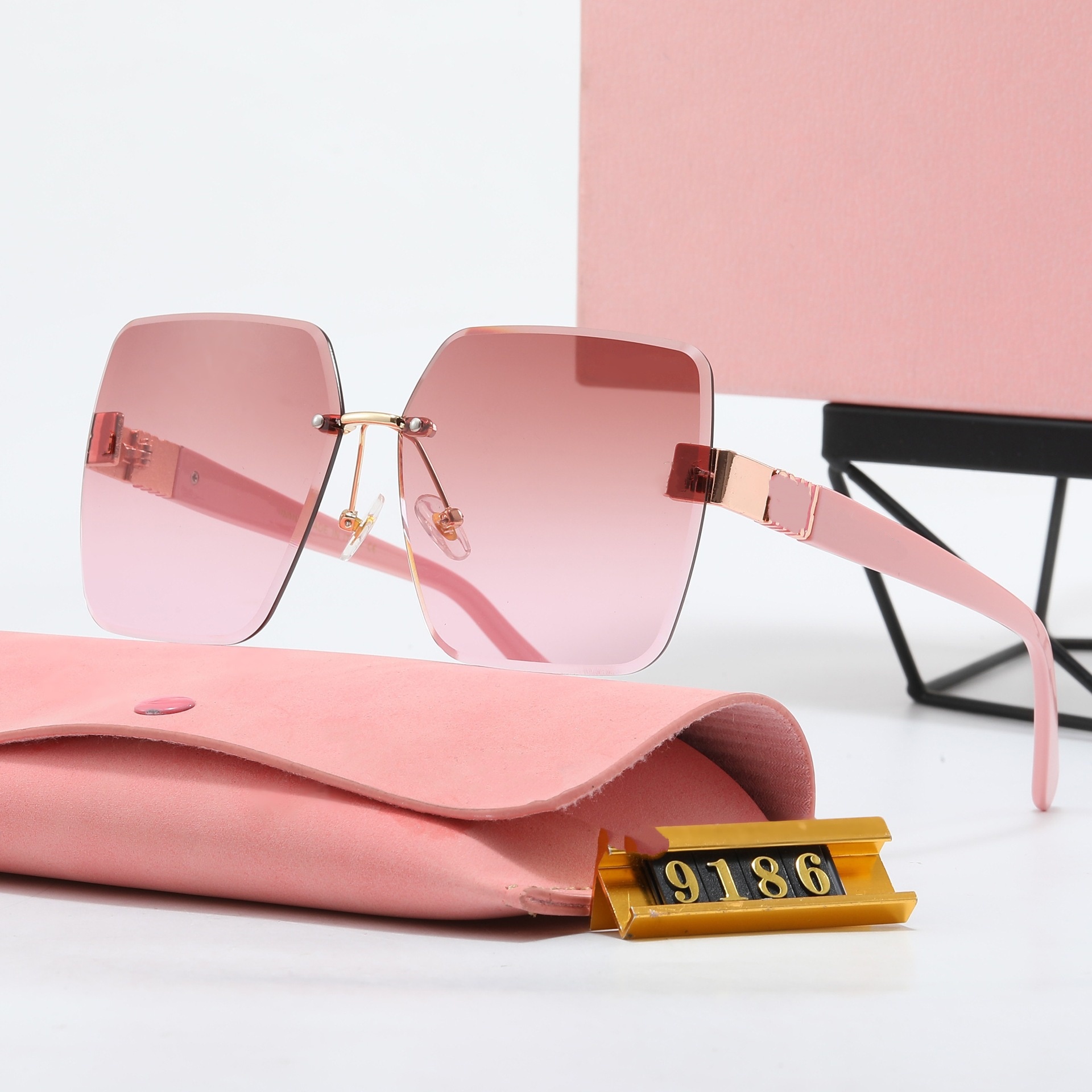 MM luxury polarized Sunglasses designer womens y2k mu Goggle senior Eyewear For Women eyeglasses frame Vintage Metal Sun Glasses With Box mm