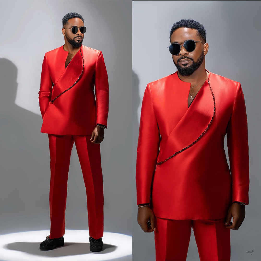 Stylish Men's Suit Blazer 2 Pieces Set Shawl Lapel Groom Crystal Beading One Button Tuxedo Coat Prom Party Customized Jacket Pants Plus Size