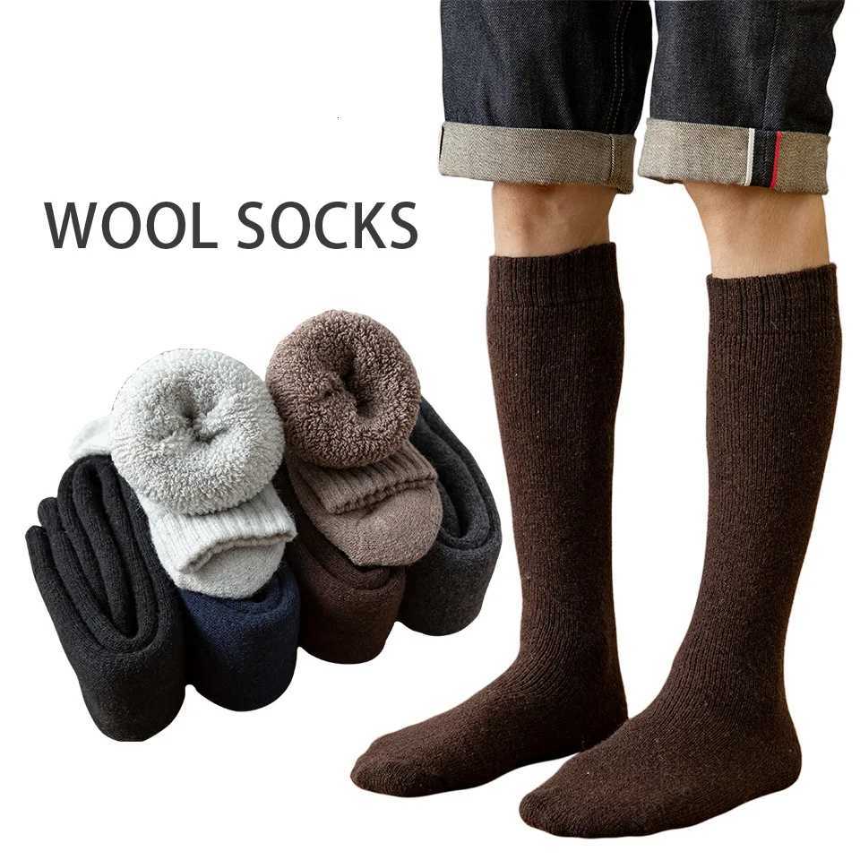 Winter Mens Knee Wool Long Socks Thick Warm Harajuku Retro Compression High Male Sock 3 PairXJ251210