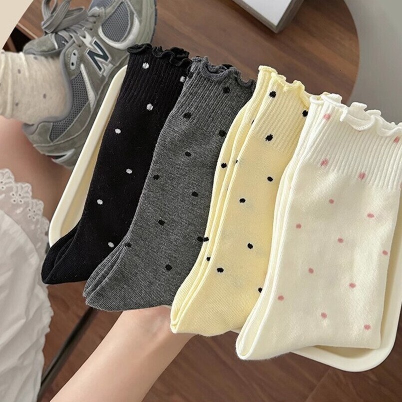 Yilu Ruffled Socks for Women, Spring and Autumn Japanese Ballet Trendy Ins Style, Lace Mid-Calf Socks, Versatile Wholesale