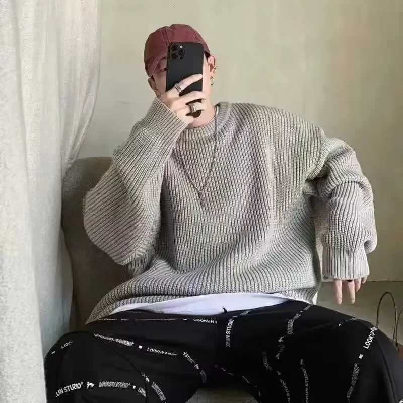 Autumn and winter loose shoulder sweater for young men Japanese retro pineapple needle jacquard lazy round neck knit sweaterXJ251210