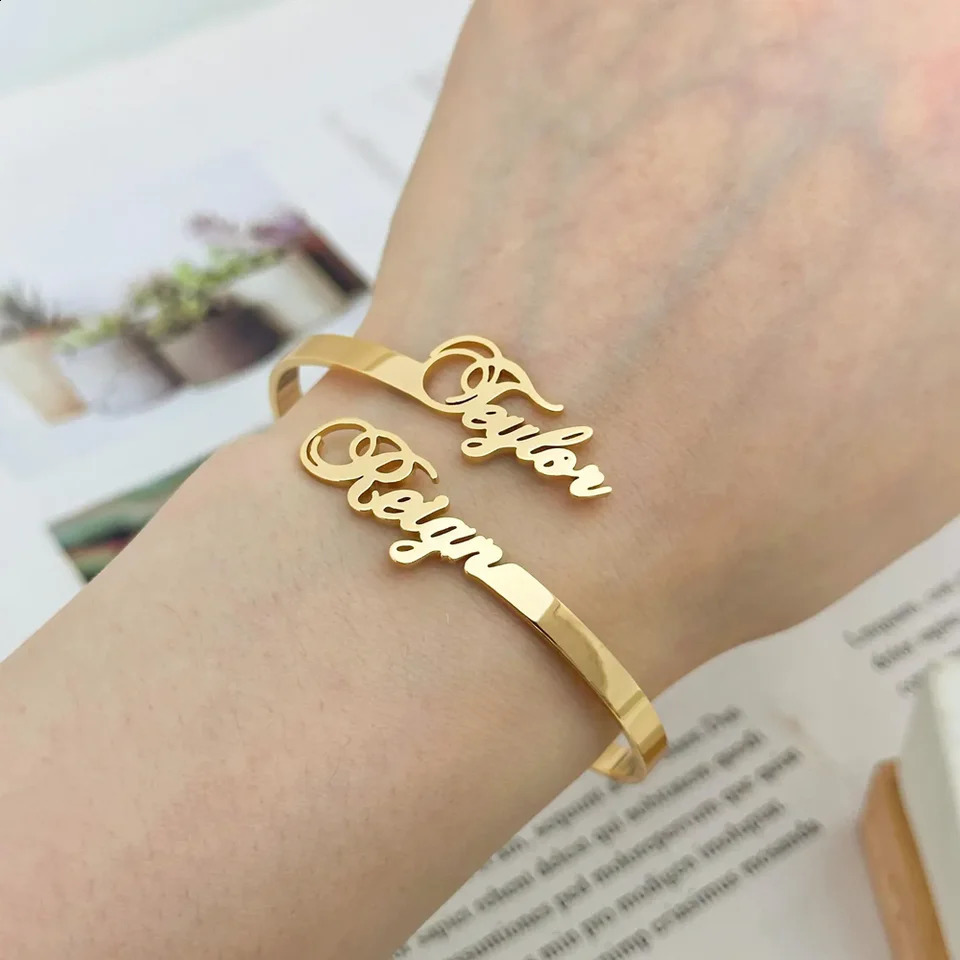 Custom Two Name Cuff Bangle Bracelet Personalized Double Names Couple Gold Color Stainless Steel Jewelry Dainty Bridesmaid Gift 251210