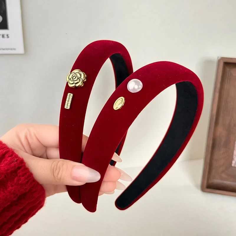 Red Set Series Hairbands Gold Camellia Pearl Headband New Year Christmas Fashions Headdress for Women Girls Hair AccessoriesT251210