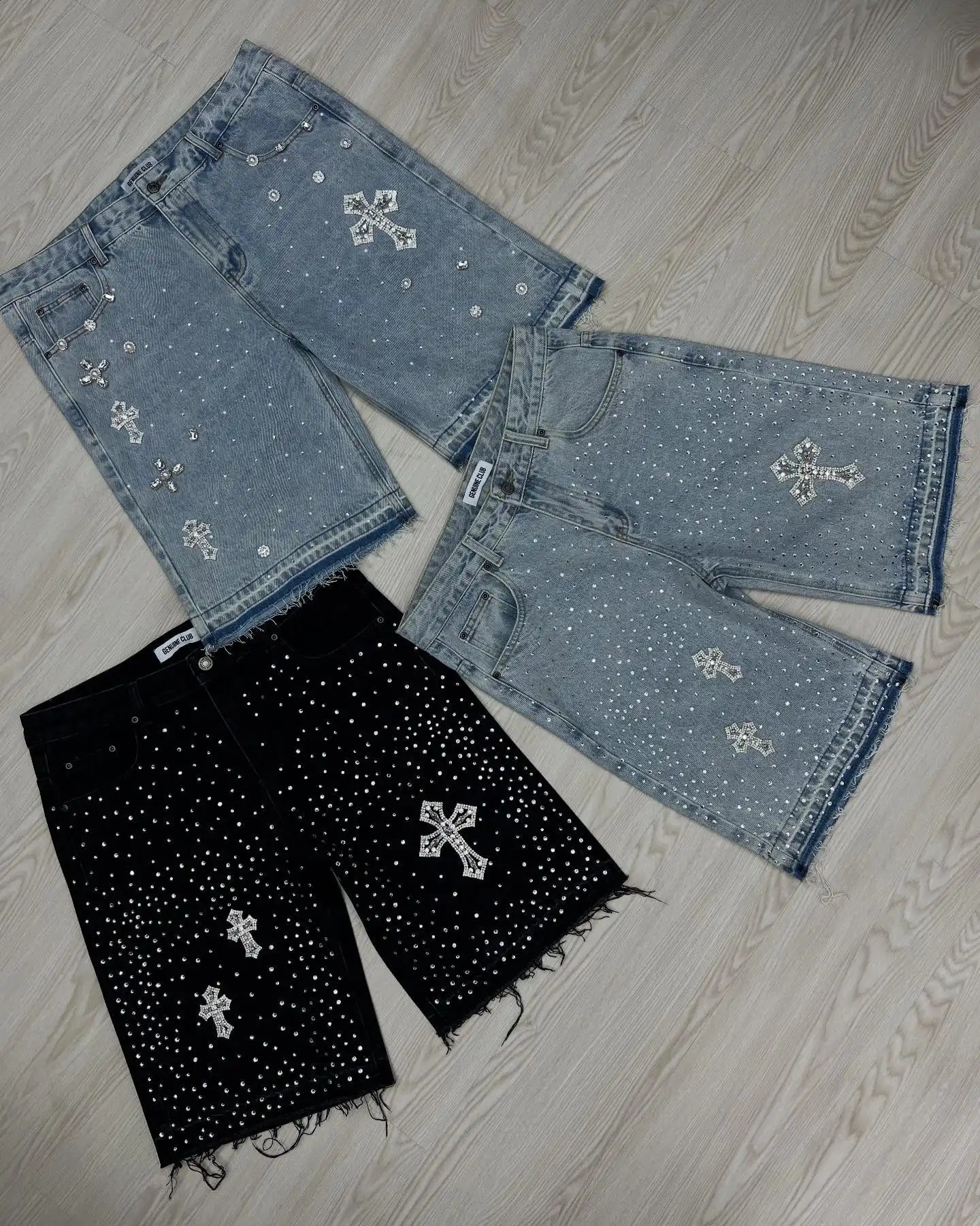 Streetwear Vintage Cross Rhinestone Sequin Denim Shorts Y2K Mens Womens Vintage Washed Baggy Casual Shorts Over The Knee Pants251210