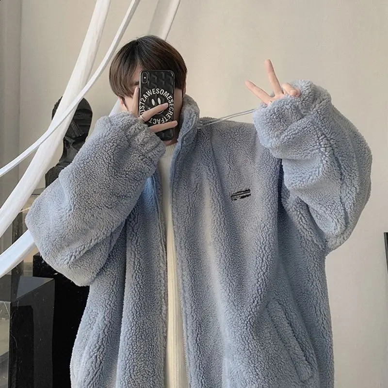 Giacca in pile di agnello caldo arrivo inverno uomo Felpa fuzzy addensata Ins Cappotto oversize casual alla moda per l'uso quotidiano 251205