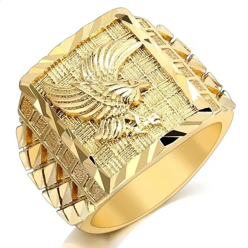 Punkboy Hip Hop Rock Style Gold Plated Domineering Craved Flying Eagle Animal Pattern Men s Finger Ring Party Jewelry251209