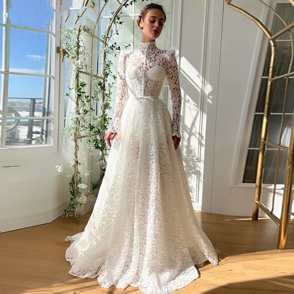 Elegante abito da sera formale in pizzo bianco 2026 Collo alto con bottoni maniche lunghe Abiti da festa di ballo Abiti da spettacolo Robe De Soriee