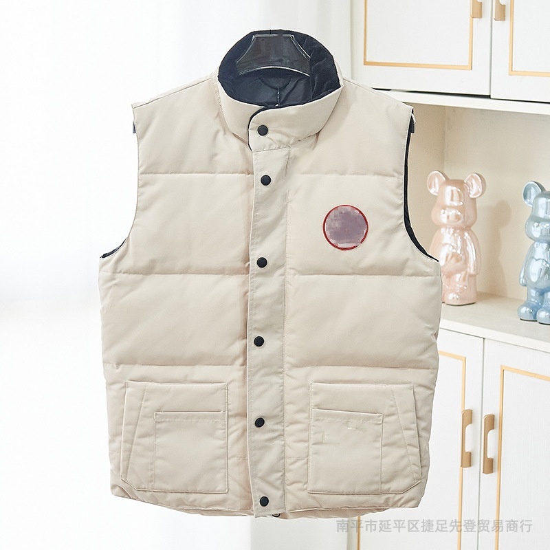 Mens vest designer vests jacket bodywarmer loose coat goose waistcoat feather material graphite gray black and white blue fashion trend couple coat