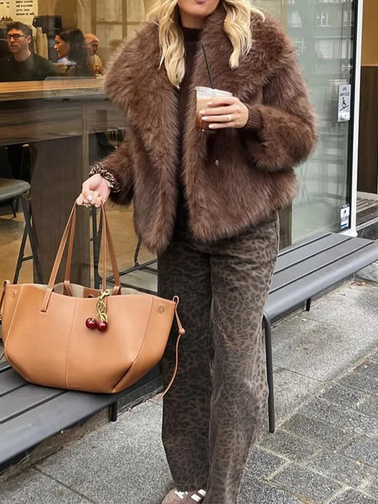Brown Fluffy Fur Jacket Womens Casual Lapel Loose Long Sleeves Thicken Warm Short Coat 2025 Winter Lady Commute Streetwear251210