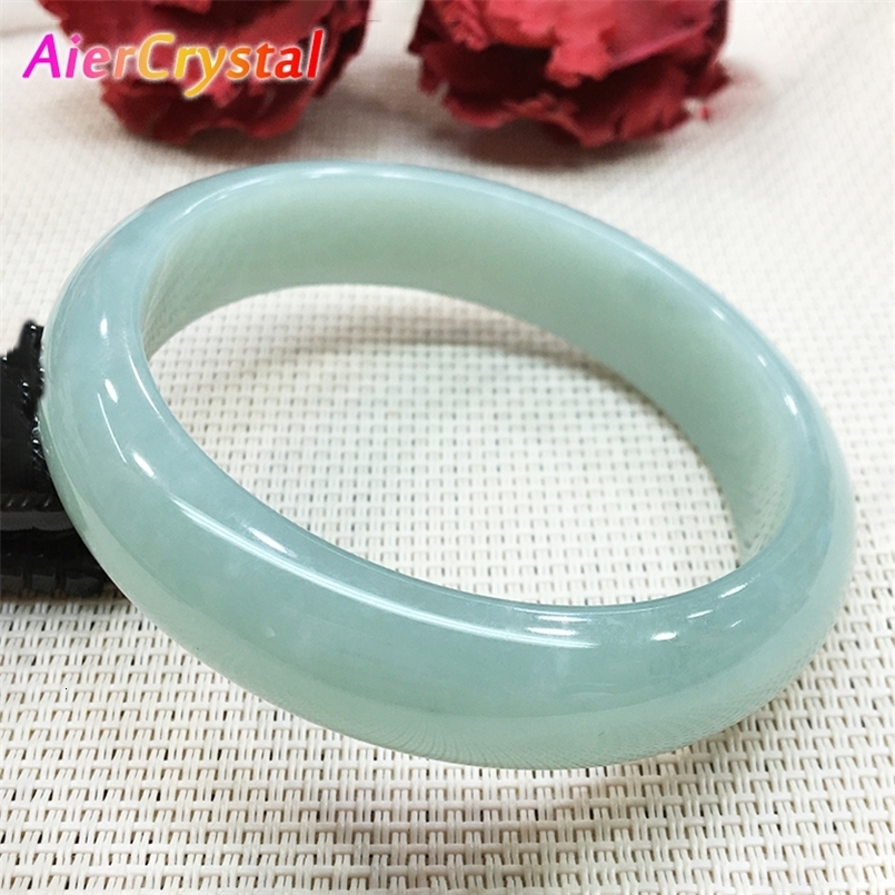 Myanmar Round Bracelet Natural Jade Ice Jade bangle Small Jewelry Light Green Fashion Accessories Lucky Stone Gift for Mother251209
