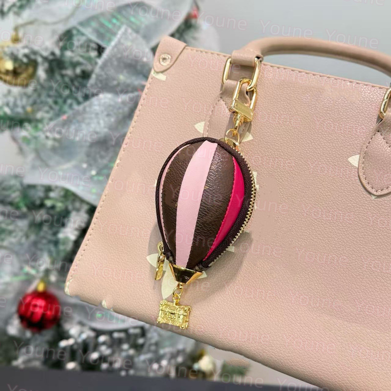 DREAM Hot Air Balloon Keychain Womens 3D Simple Mens Fashion Key Chain Luxury Designer Keyring For Women Designers Bag Charm Purse Accessories Key R