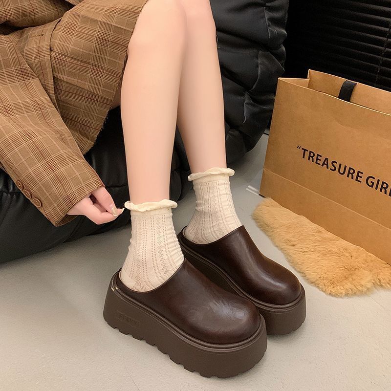 New cotton slippers for lazy people in autumn and winter, thick soled closed toe women's half slippers, designer shoes, snow boots