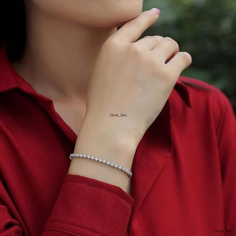 Personalized Minimalist Boutique Jewelry S925 Sterling Silver Round Diaspore VVS Moissanite Tennis Chain Fashion Charm Bracelet