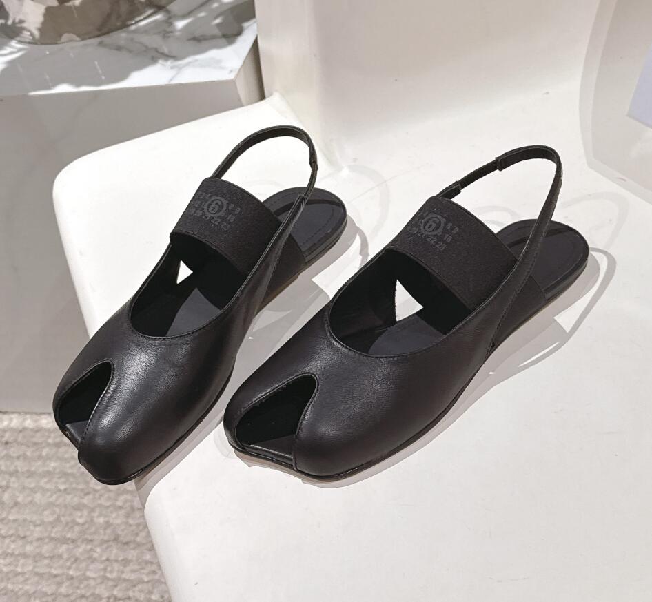 Tabi sandali con pompa scarpa singola da donna alta versione Low Hee 2026 primavera nuovo articolo retrò punta aperta sandali con fascia elastica in