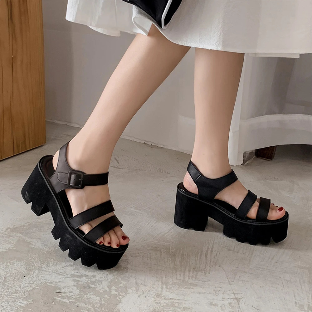 Gdgydh Womens Black Platform Sandals Comfy Open Toe Chunky Heel Buckle Strap Shoes Fashion Casual Solid Color School Shoes 251209