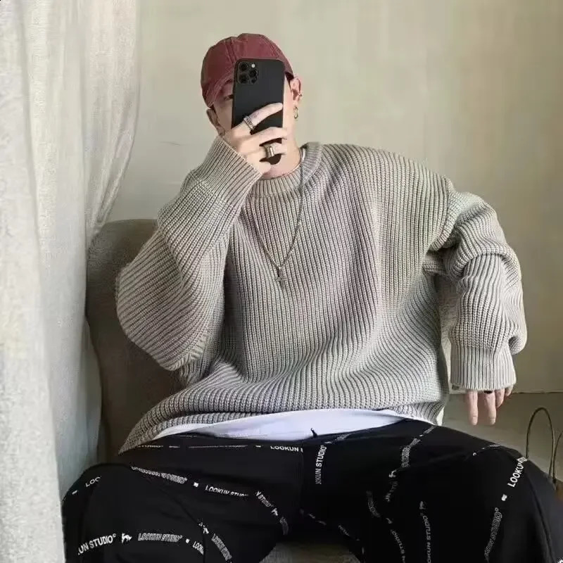 Loose Mens Pullover Knitwear Solid Color round Neck Winter Base Layer Hong Kong Style Casual Crew Neck Sweater Autumn Winter 251205