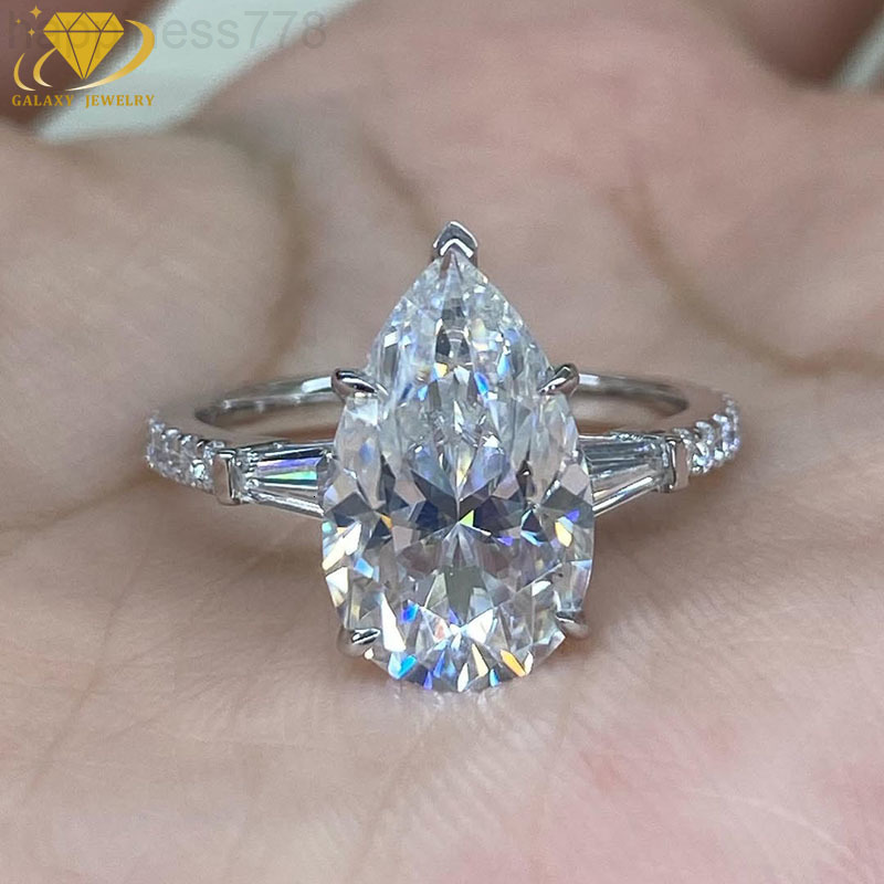 fashion Jewelry 3ct Pear Cut Moissanite Diamond Rings 18K White Gold Moissanite Wedding Ring Customization Supported