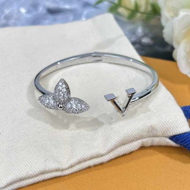 Solid Hard Bangles New women Designer Best Selling Fashion Full Diamond Star Shaped Flower High End Women Light Luxury Open Bangle Glittering Bracel