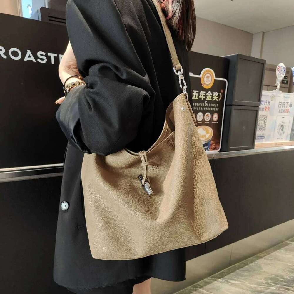 New Fashion Big Open Pocket Pouch Tote Green First Layer Cowhide Leather Women Handbag High-End Ladies Shoulder Bag St251211