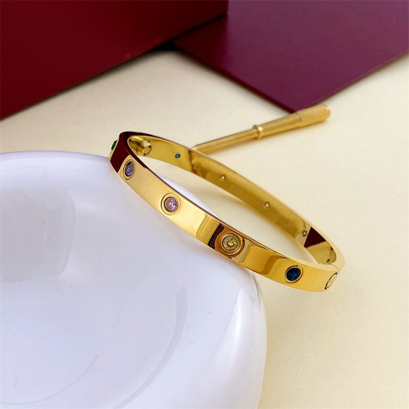 Gold Plated Fashion Designer Bracelet Bangle 10 Colored diamonds Love Charm Bangle Titanium Steel Luxury Bangle With Screwdriver For Men Women