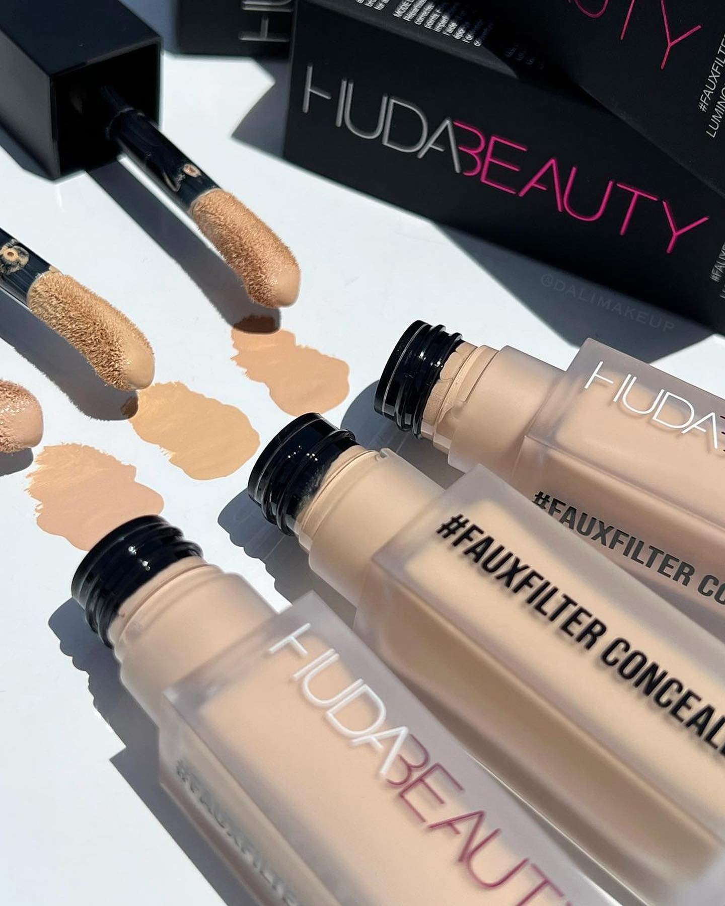 Huda Makeup Concealer Filter Faux Liquid Long lasting eyes brightening Downplay tear troughs dark circles Cosmetics In stock FREE SHIPPING-image-1088007792