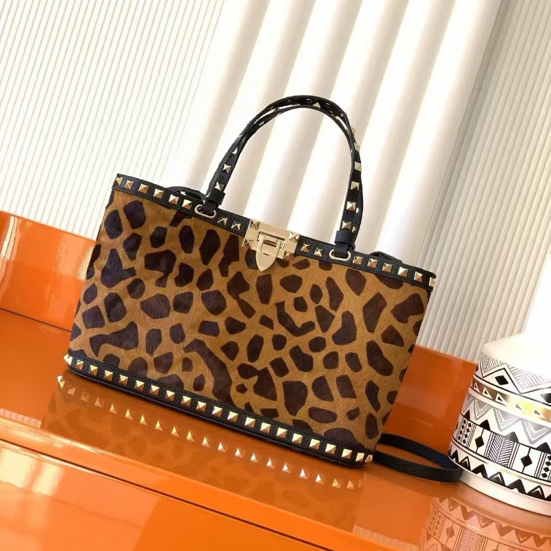 Leopard Print Totes With Rivets Horse Hair Real Cow Leather Shoulder Bag Garav Handbags Women Fashion Stylish Designer Bag With Studs Crossbody Bag