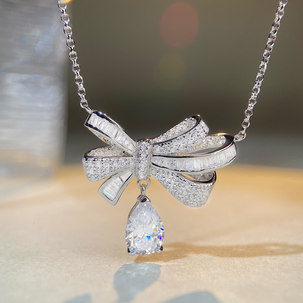 Designer Jewelry S925 Sterling Silver Bow Necklace for Women Full Diamond HW Family Full Diamond Water Drop Chain Fashion Versatile Style