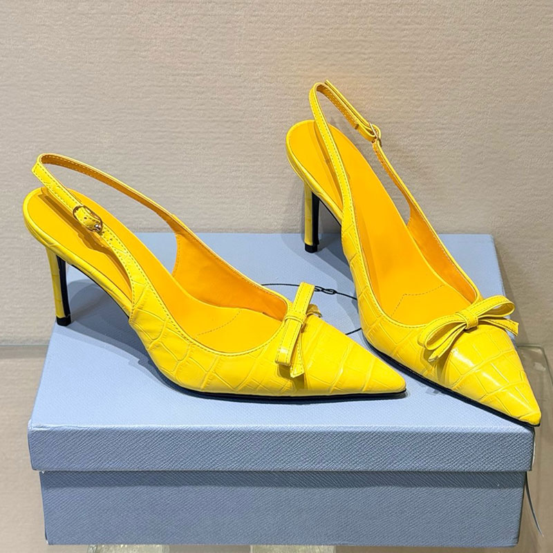 Brushed leather slingback pumps designer sandals women sandals high quality calf leather embossed fabric soft comfortable sheepskin lining sandals