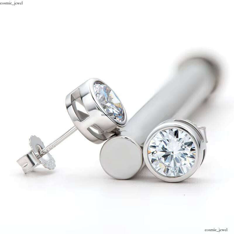 Hot Sale Simple Stud for Women 925 Sterling Silver 0.5ct/1ct Moissanite VVS Moissanite Earrings