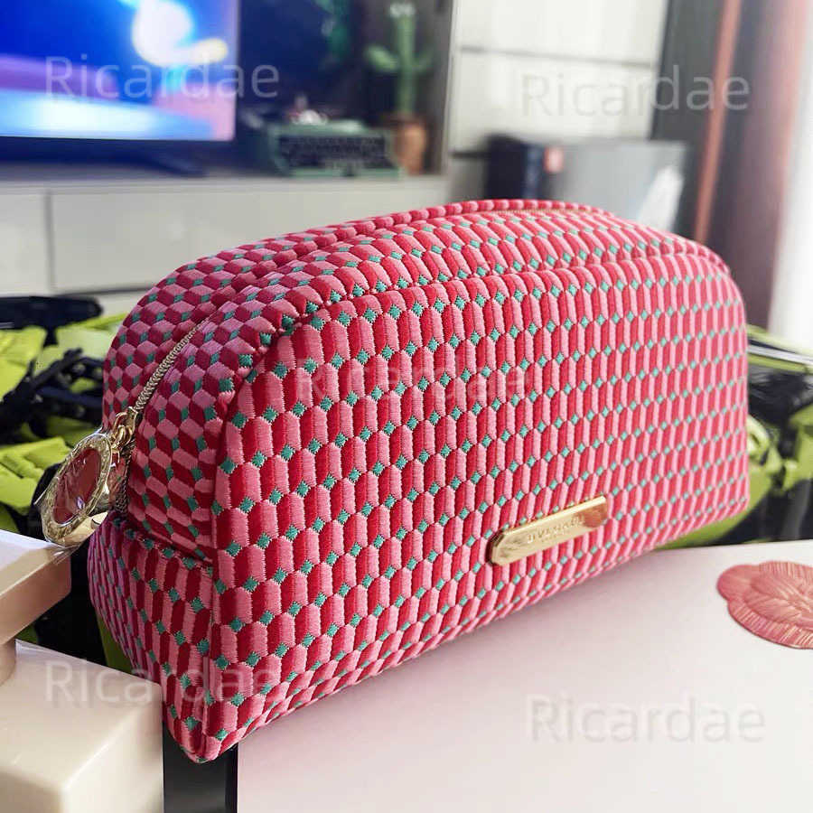 B Makeup Bag for Women Travel Storage Bag Toiletry Bag Convertible Crossbody Bag Rose Pink Fabric Womens Bag T251211