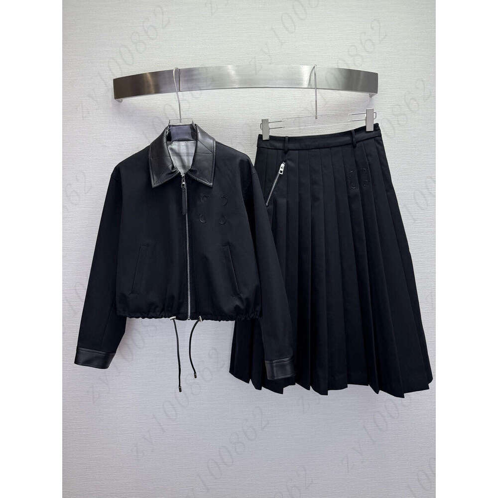 women skirt set brand lapel jacket 2pcs overskirt set fashion logo coat two-piece casual skirt vacation pleated skirt suit Dec 11