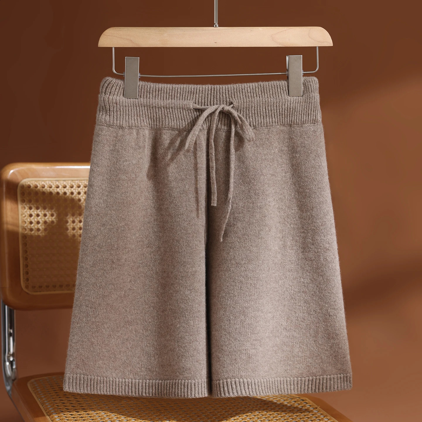 Style Autumn Winter Women 100 Merino Wool Pants Knitted Cashmere Shorts Drawstring Waist Woman Short Trousers Above Knees 251205