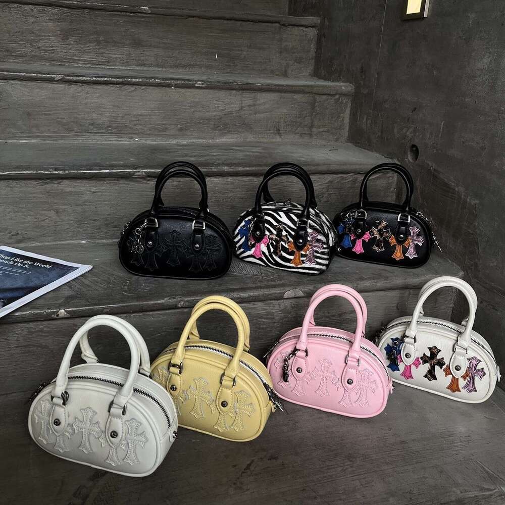 CH bag Chrome bag CHearts bag This Year's Trendy Super Hot Handbag 2025 New Model Versatile Shoulder Crossbody Bag for Women