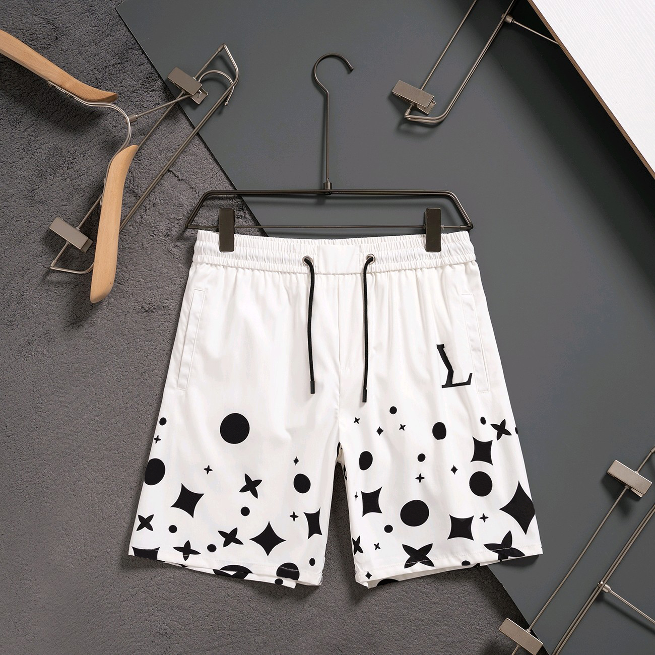 Summer mens shorts designer classic letter jacquard shorts big letter printed pants fashionable casual beach pants