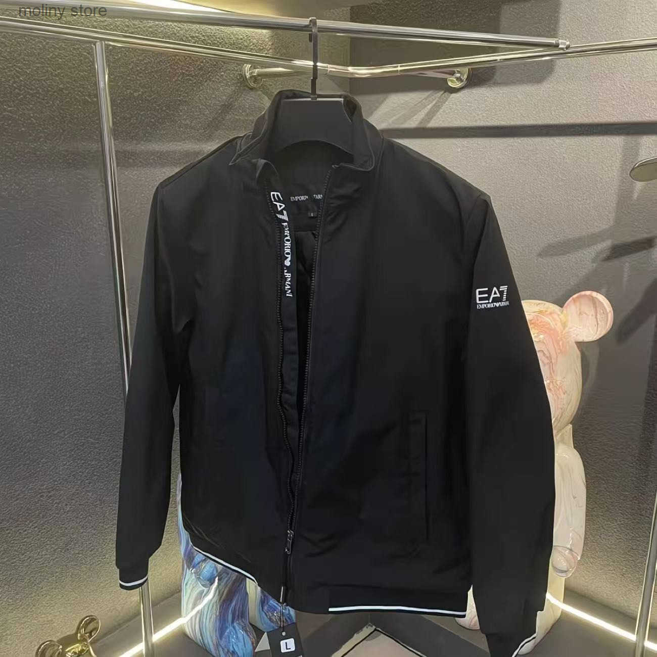 Mens Jacket Down Parkas Hoody Winter Thin And Light Comfortable Windproof Hooded Warm Cotton Jackets Print EA7 Slim Man Hoodie Zip Up Bomber Coat L2