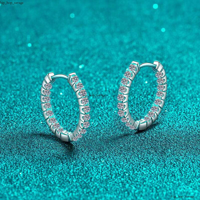 Manufacturer Wholesale 0.9 CT VVS Moissanite Round Cut Sterling Silver 925 Fashion Exquisite Women's Earrings