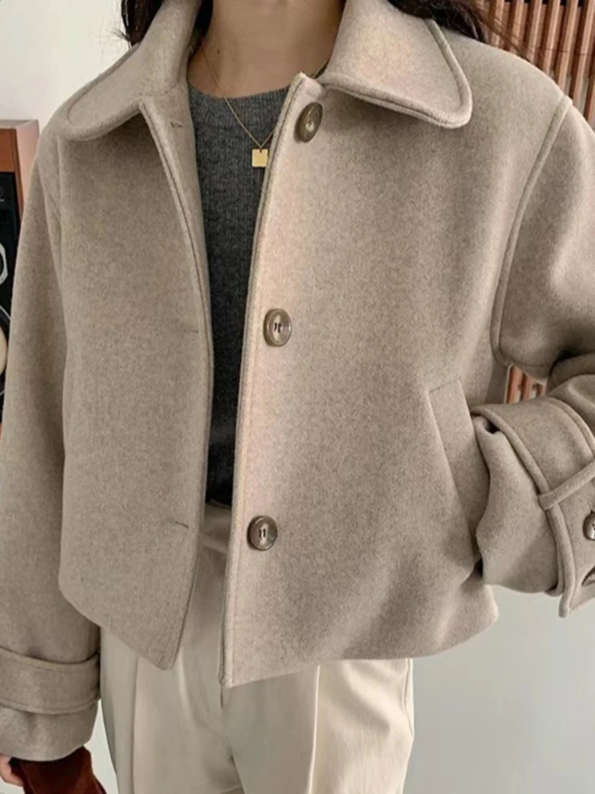 Chic Retro Vintage ort Coat for Women Long Sve Collar Loose Fit Woolen Jaet Korean Sle Commute Faion 251210