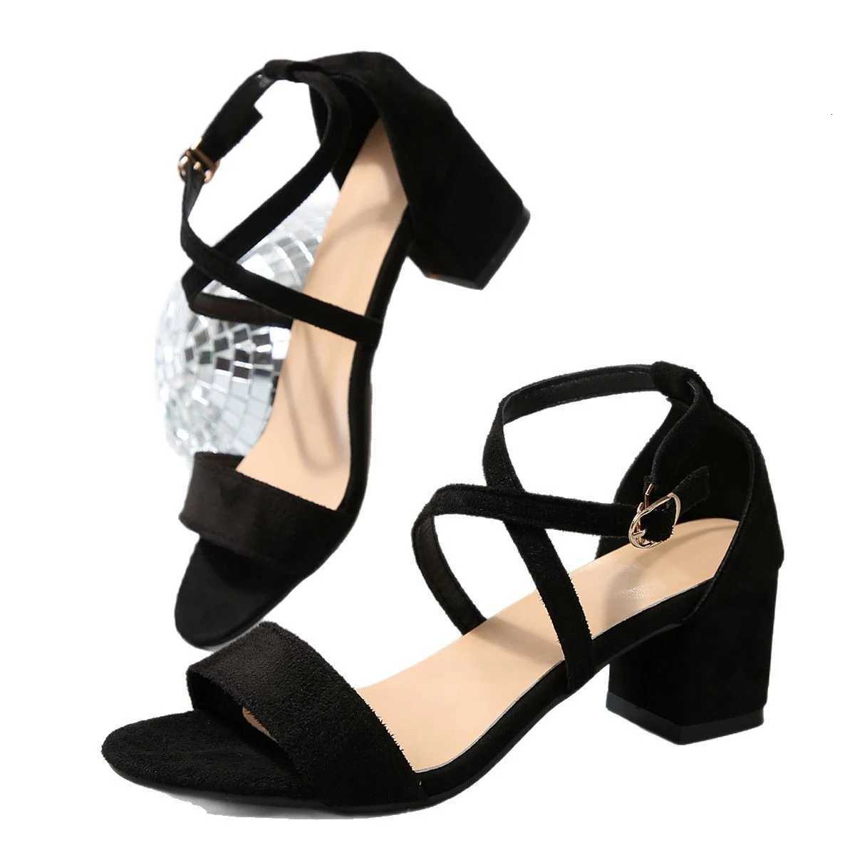 2025 New Summer Womens Solid Color Sandals Fashion High Heel Shoes Women Platform Open Toe Chunky Heels Womens Sandals Size43 Z251211