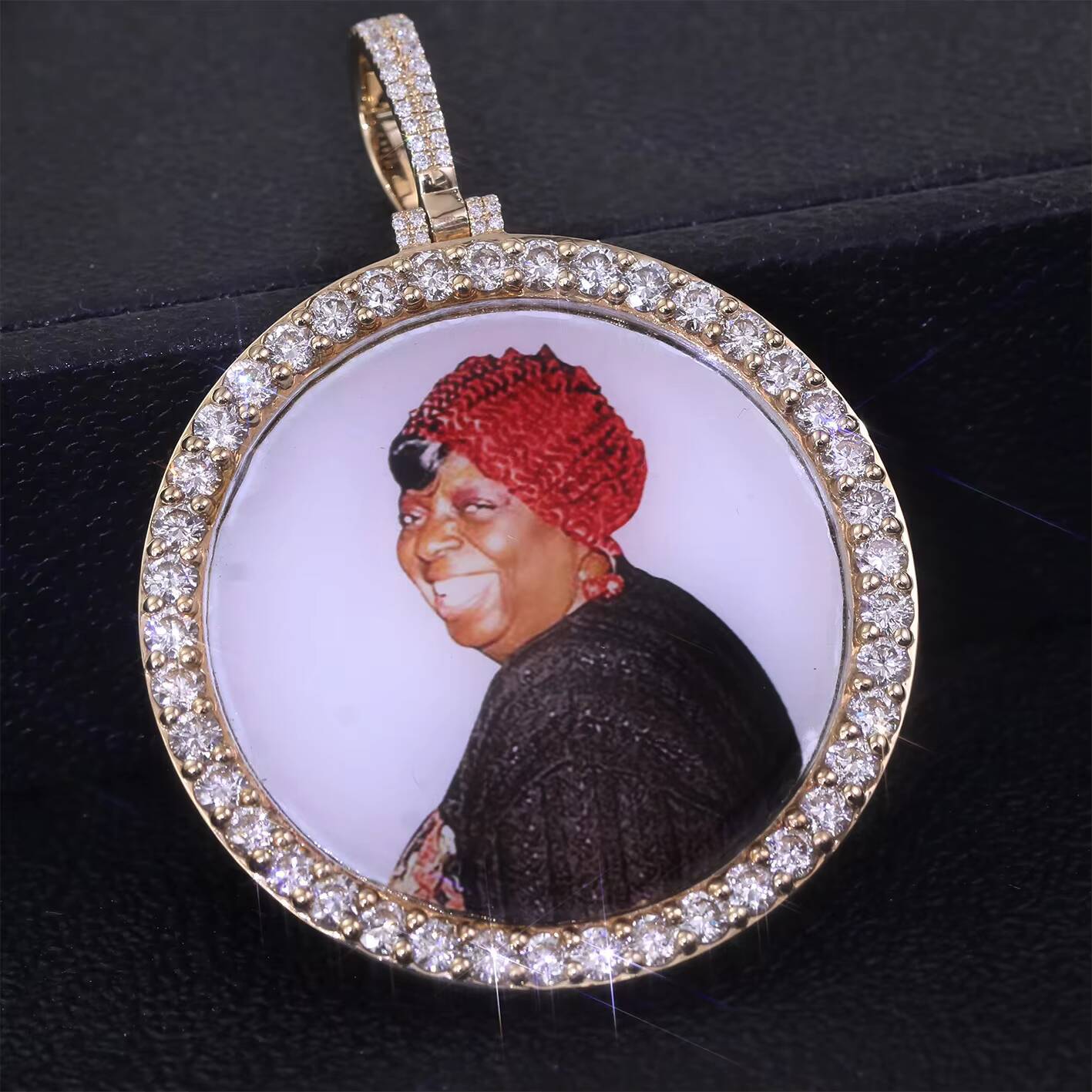 Custom Inlay VVS Moissanite Diamond Round Pendant Hip Hop Jewelry 925 Silver 10k 14kgold Iced Out Photo Pendant Jewelry