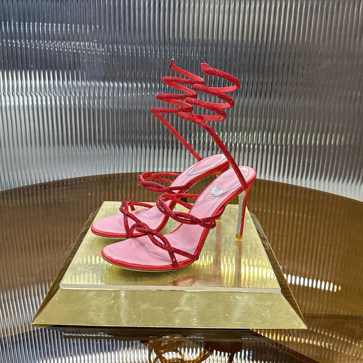 Treccia Cleo Sandali impreziositi con strass Designer di lusso da donna con strass serpente Scarpe con tacco a spillo Scarpe da sera avvolgenti alla