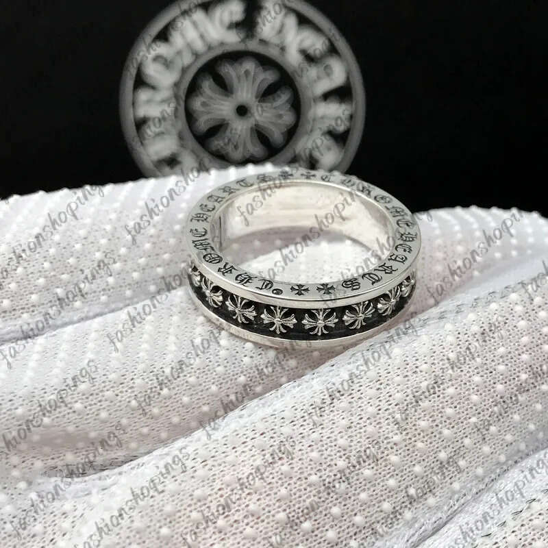 Designer Chrome High Version Crook Mini Cross Flower Ring For Men Trendy Fashion Personality Index Finger Couple Rings Hand Jewelry B30