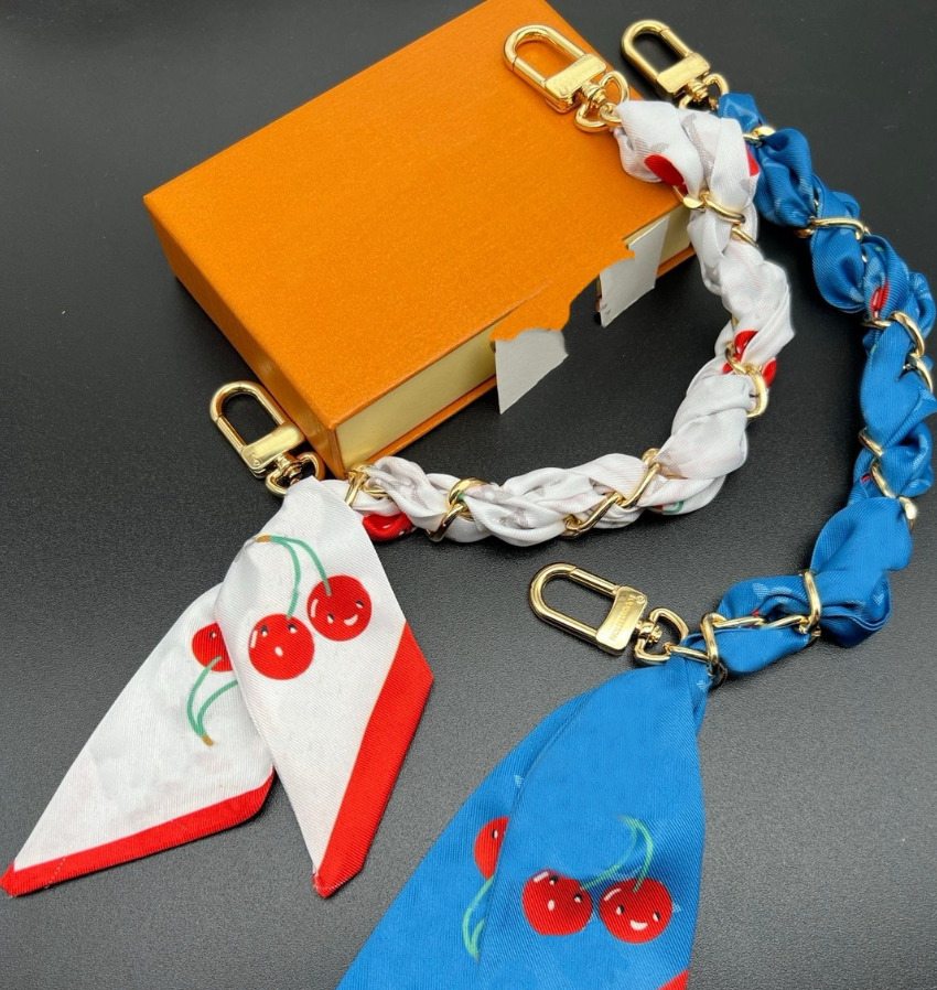 Womens Designer Silk Scarf Chain Bag Charm For Women Cherry Silk Chain Luxury Mens Keychain Key Ring Bag Pendants Charms phone Lanyards